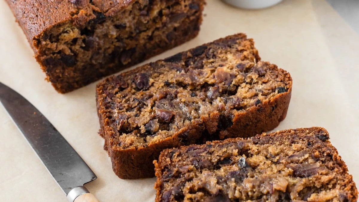 Bake date loaf